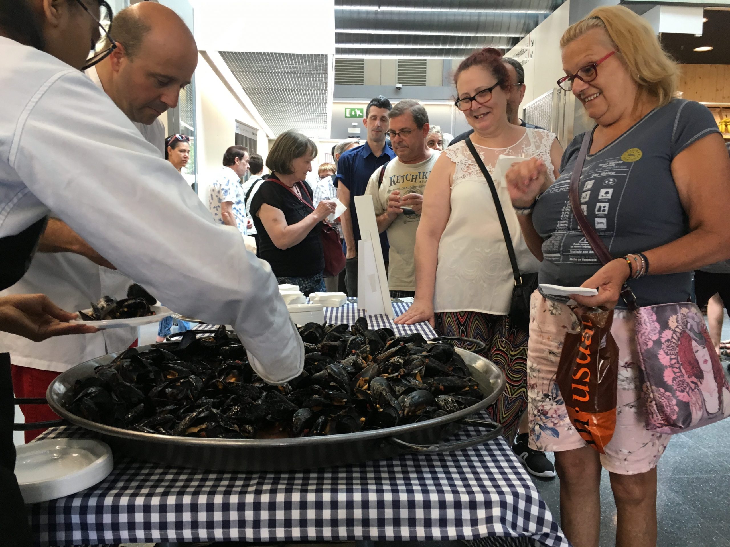 Revetlla d’estiu amb musclos i cava