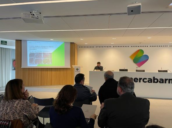 Jornada relativa el nou impost sobre els envasos de plàstic no reutilitzable