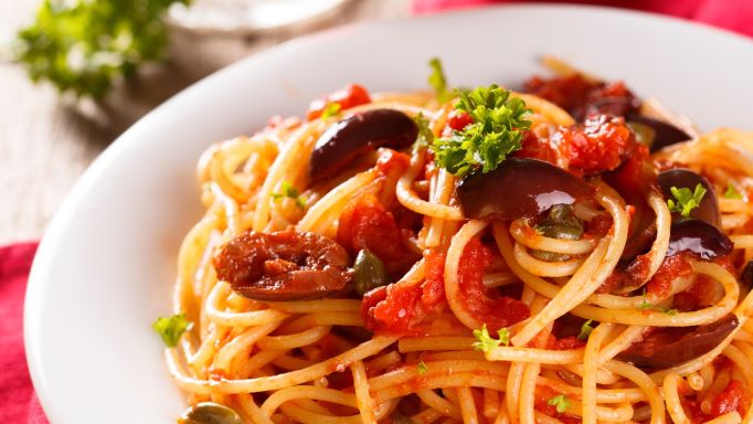 Pasta amb seitons en escabetx