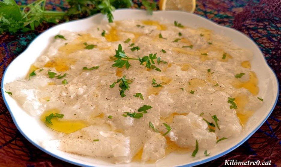Carpaccio de càntera marinada