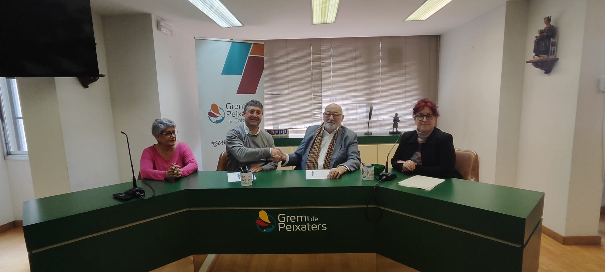 Renovació del conveni de col·laboració entre el Gremi de Peixaters de Catalunya i Ideas Editoriales