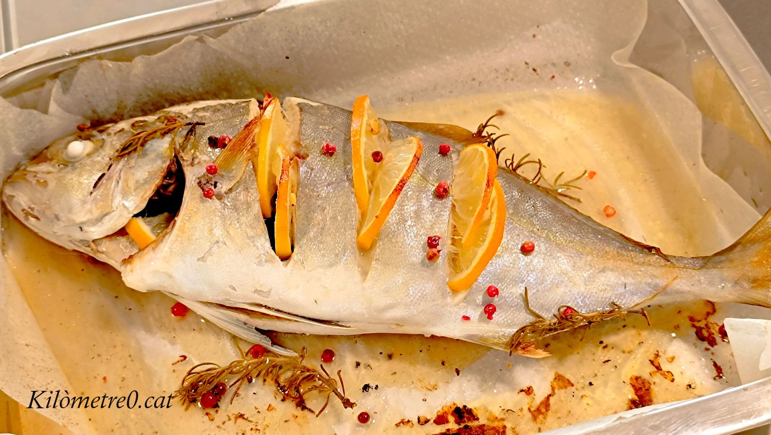 Serviola al forn amb llimona